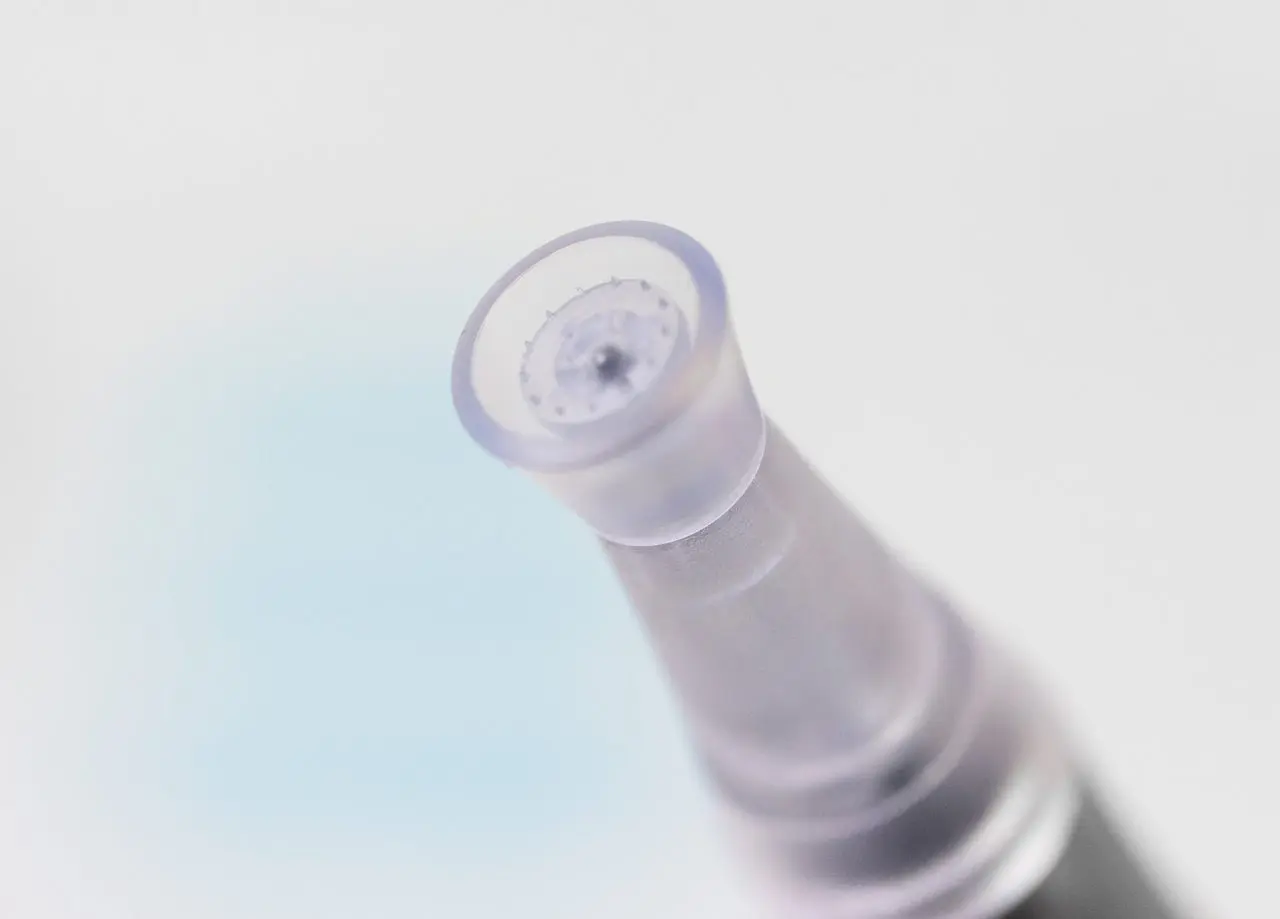 dermatude meta therapy treatment device with module